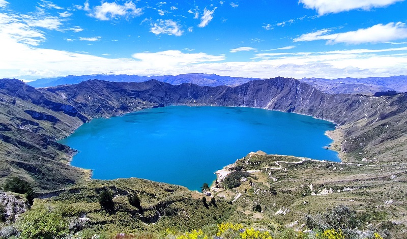 Quilotoa Lake em Quito Quilotoa Lake em Quito