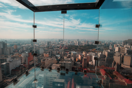 Sampasky: tudo sobre o mirante de vidro no prédio mais alto de Sp