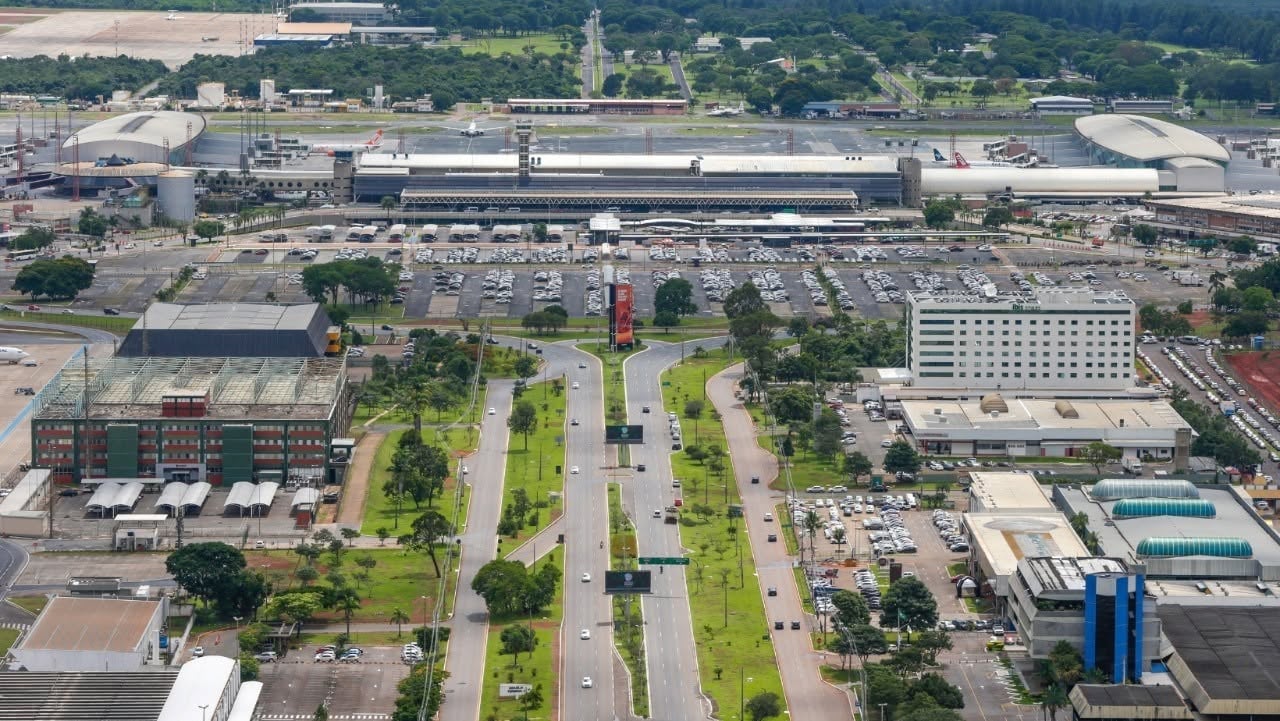 Aeroporto Internacional de Brasília - Presidente Juscelino Kubitschek Aeroporto Internacional de Brasília - Presidente Juscelino Kubitschek
