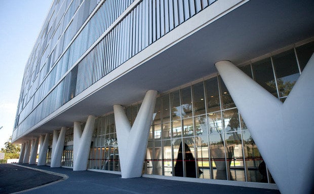 Museu de Arte Contemporânea (MAC-USP) em São Paulo Museu de Arte Contemporânea (MAC-USP) em São Paulo