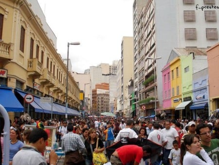 25 de março: Maior centro popular de compras de SP 25 de março: Maior centro popular de compras de SP